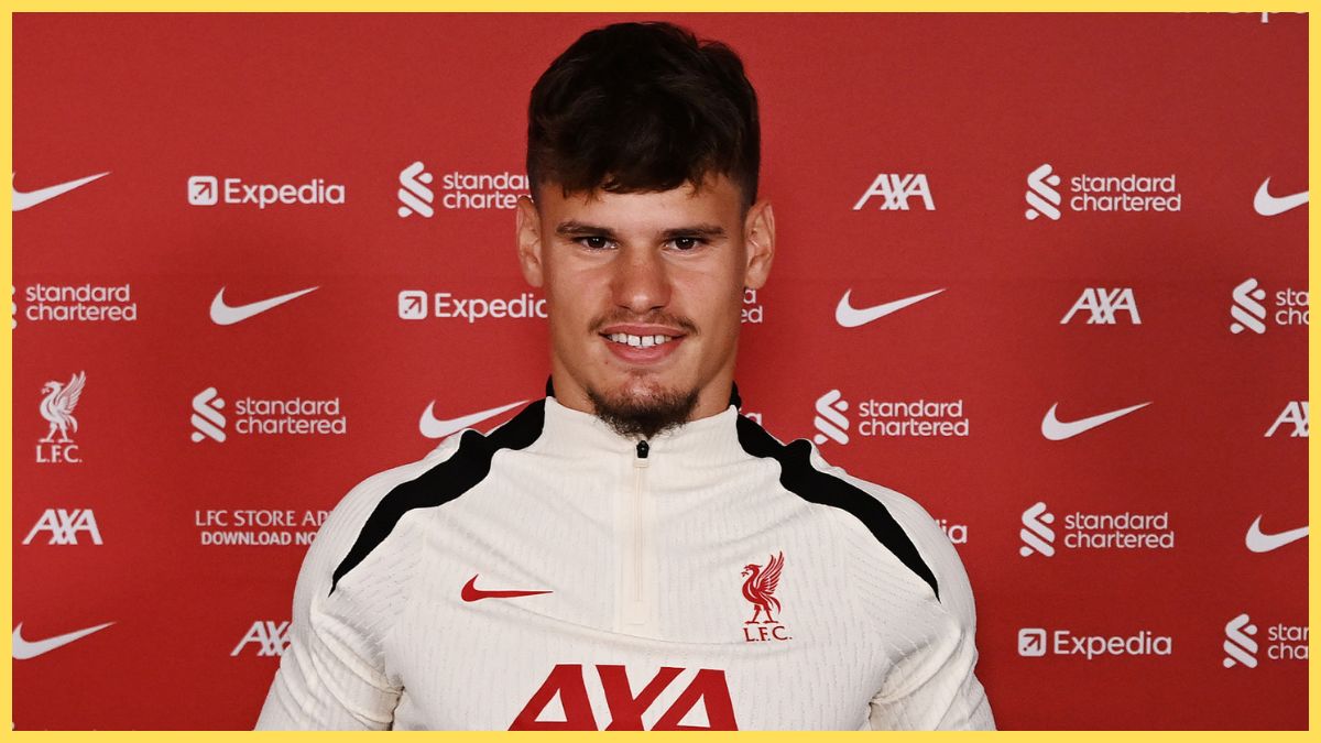 Milos Kerkez signs for Liverpool
