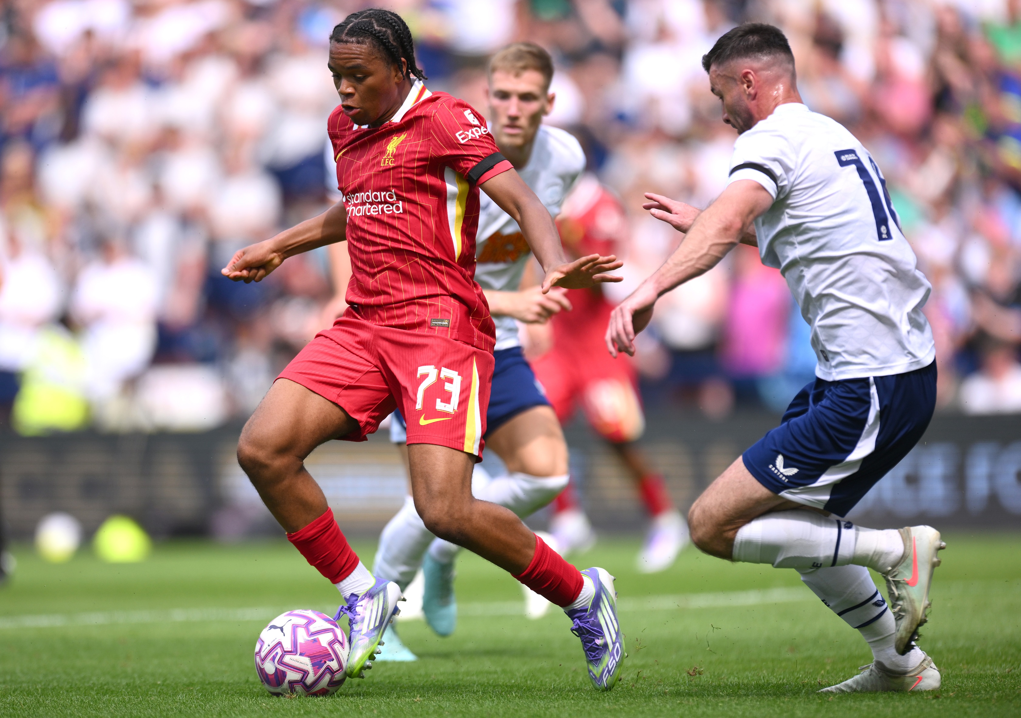 Rio Ngumoha dribbles with the ball against Preston.