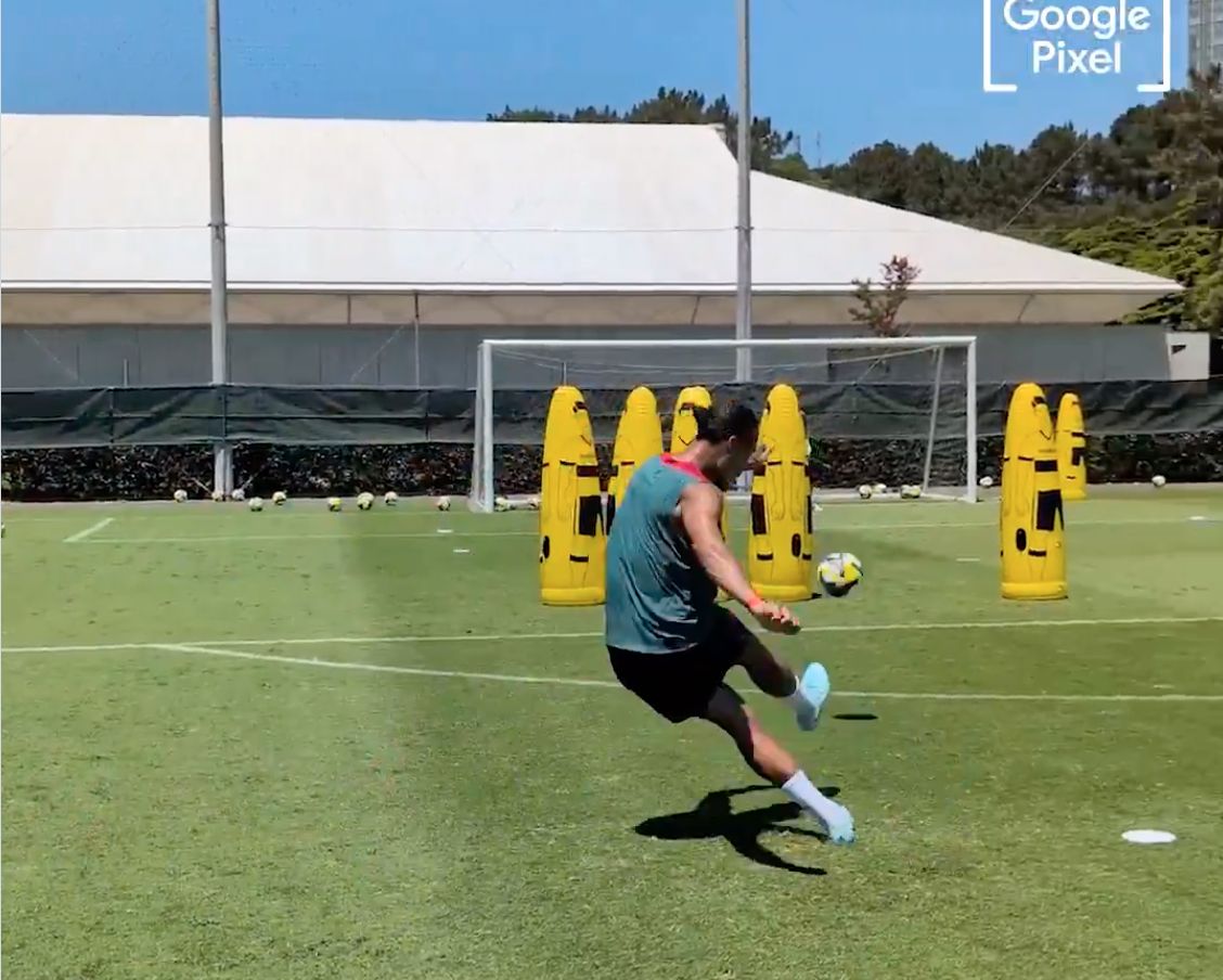 (Video) Virgil van Dijk might be LFC's new free-kick taker