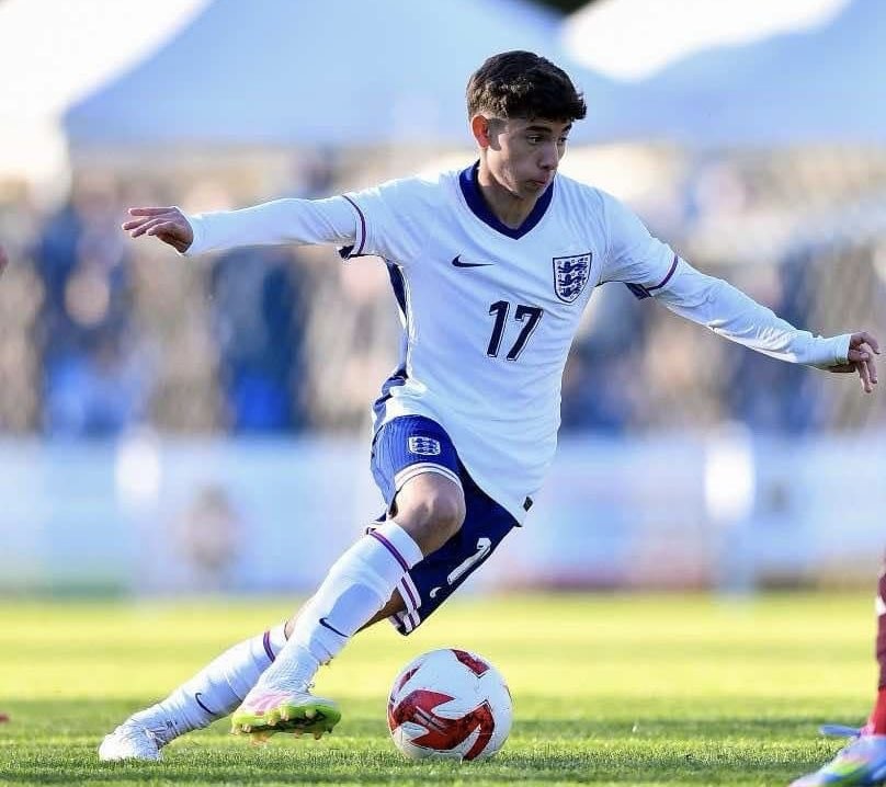 Liverpool academy midfielder Erik Farkas supplied five assists in a 12-1 victory for the Reds' under-16s on Saturday