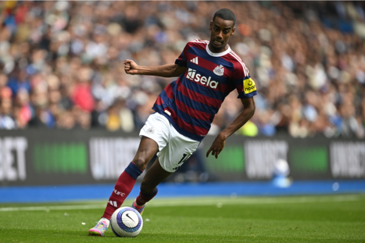 Alexander Isak reportedly has a 'verbal agreement' in principle on personal terms with Liverpool