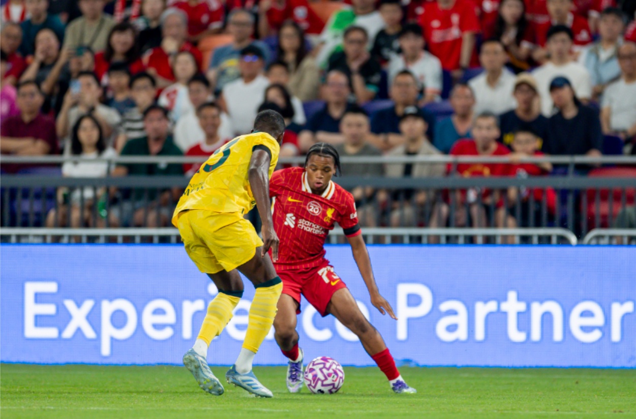 Andy Robertson has heaped praise on Rio Ngumoha for his performances in pre-season