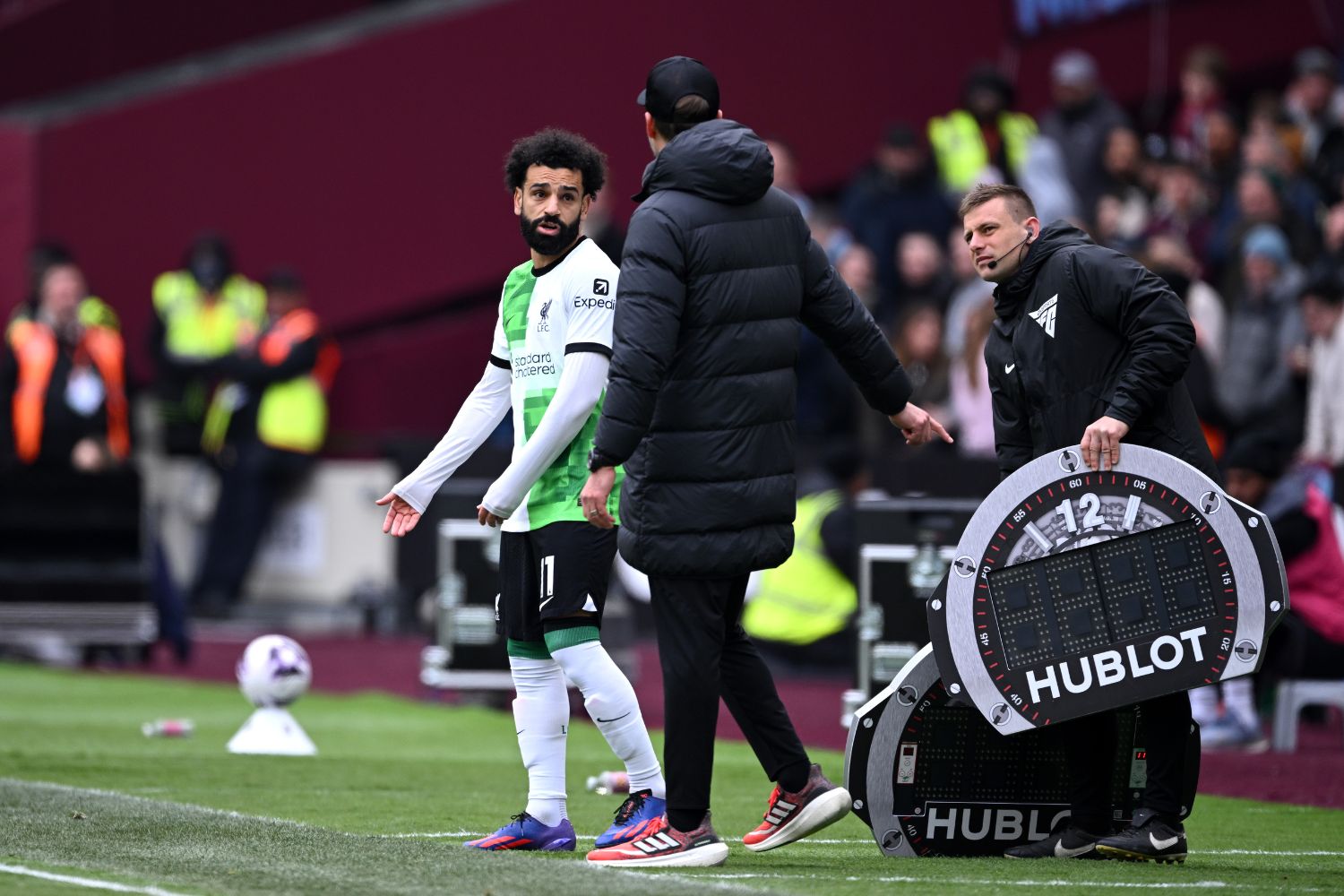 Mo Salah and Jurgen Klopp at West Ham in 2024