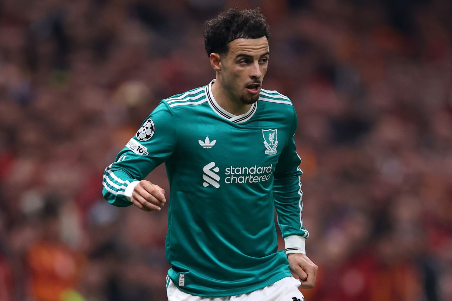 Curtis Jones playing against Galatasaray