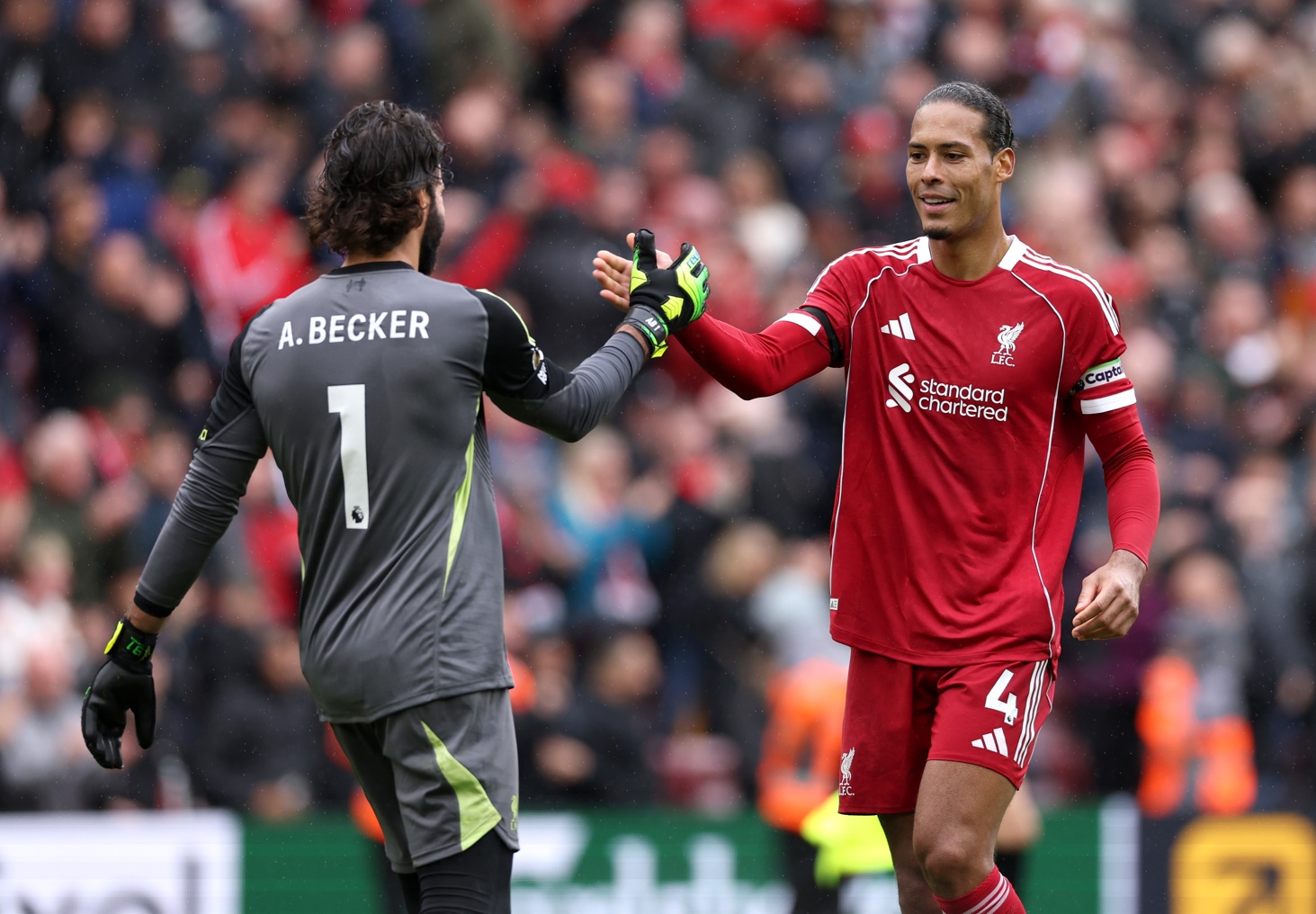 Alessandro Nesta has hailed Liverpool captain Virgil van Dijk as the best defender in the world
