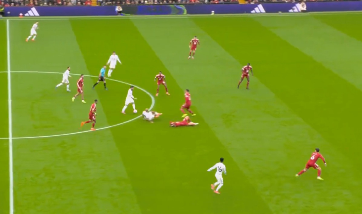 Michael Oliver failed to stop the play despite seeing Alexis Mac Allister on the ground with a head injury