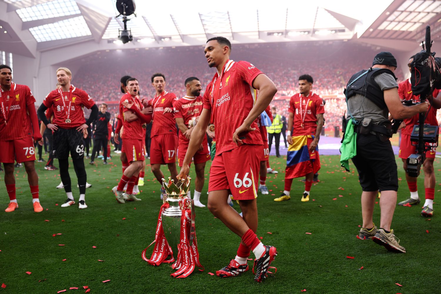 Trent Alexander-Arnold with the Premier League title