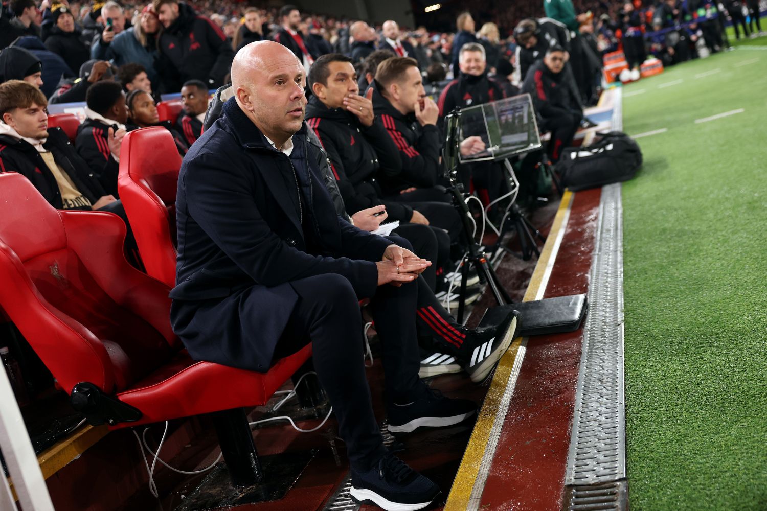 Arne Slot watches Liverpool against PSV