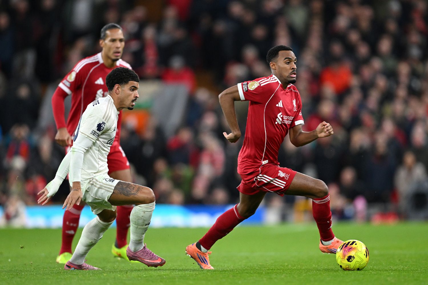 Ryan Gravenberch breaks away from Morgan Gibbs-White