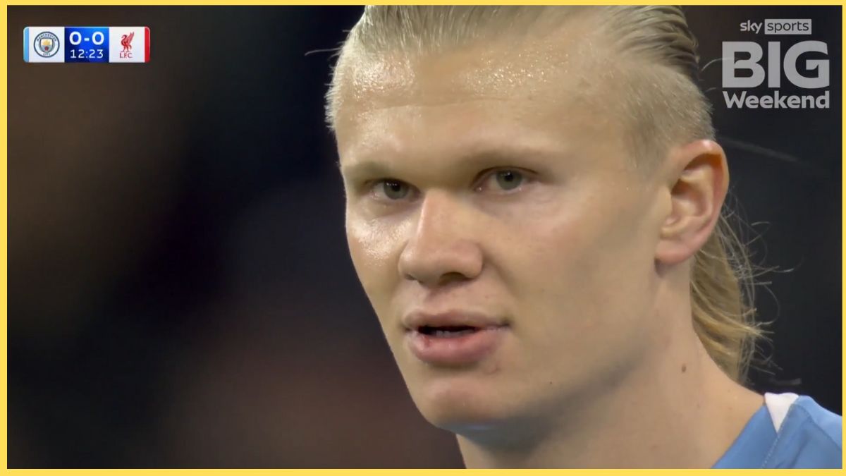 Erling Haaland looks stunned during Man City vs Liverpool.