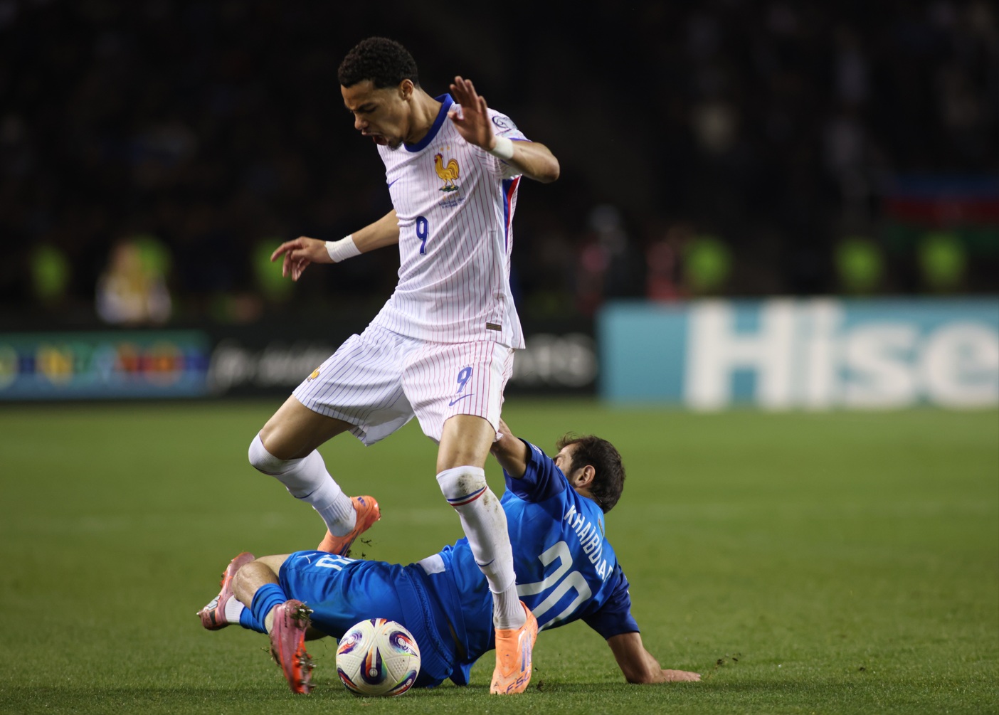Many French media were critical of Hugo Ekitike's performance against Azerbaijan