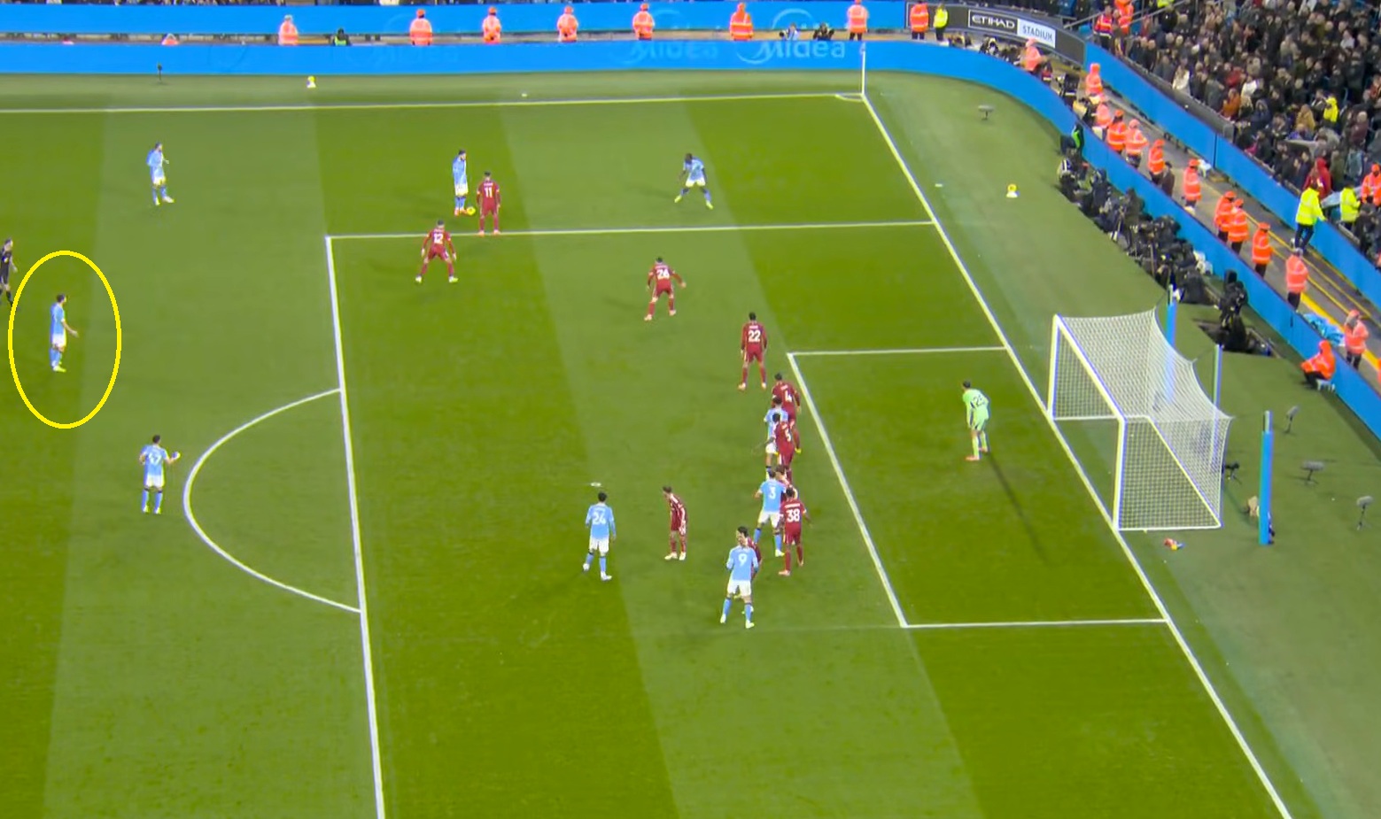 Liverpool left Nico Gonzalez far too much time and space to shoot for Man City's second goal
