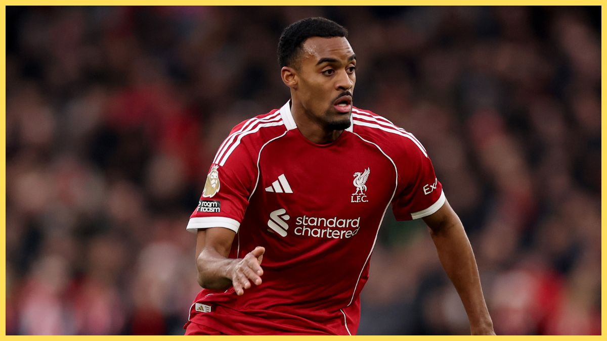 Ryan Gravenberch in action against Wolves