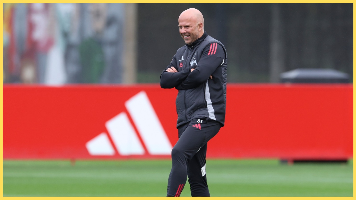 Could Arne Slot consider deploying Mo Salah at centre-forward for Liverpool?