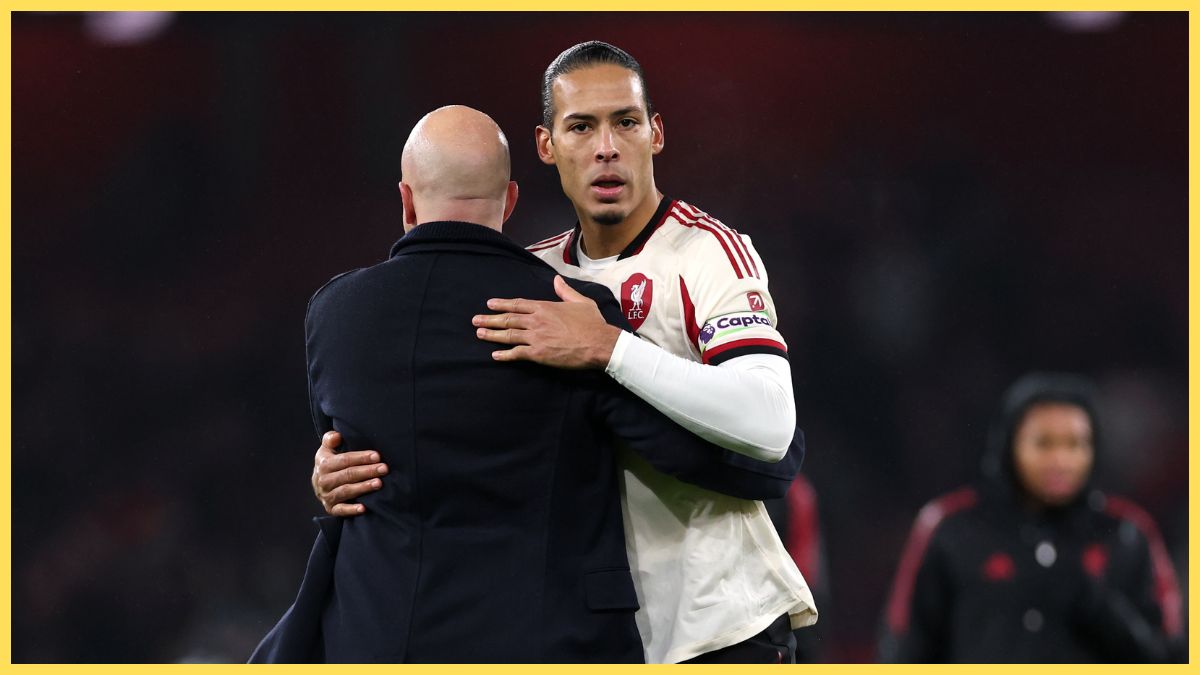 Arne Slot and Virgil van Dijk after full-time against Arsenal