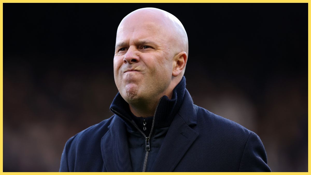 Arne Slot reacts after drawing with Fulham