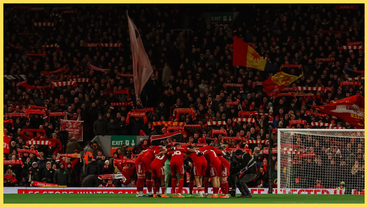 Liverpool squad before Leeds game