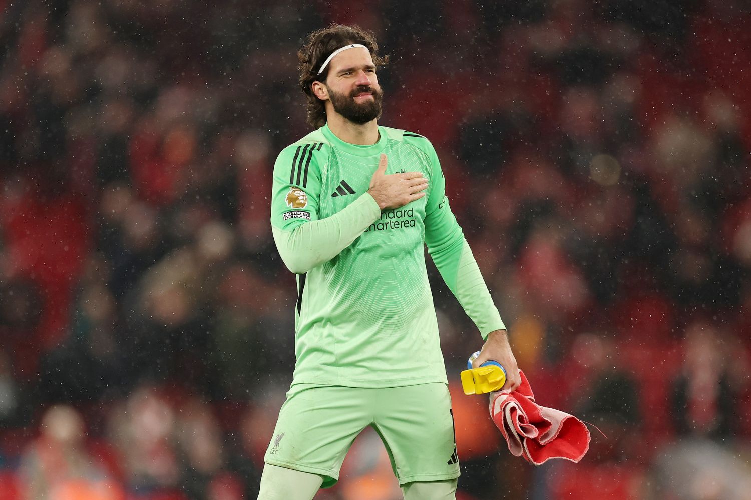 Alisson Becker salutes Liverpool fans