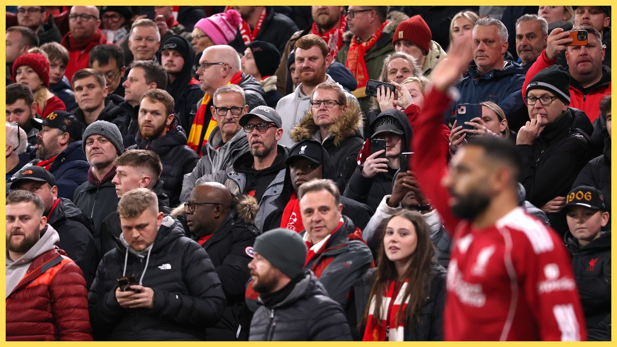 Mo Salah prepares to take a corner at Anfield