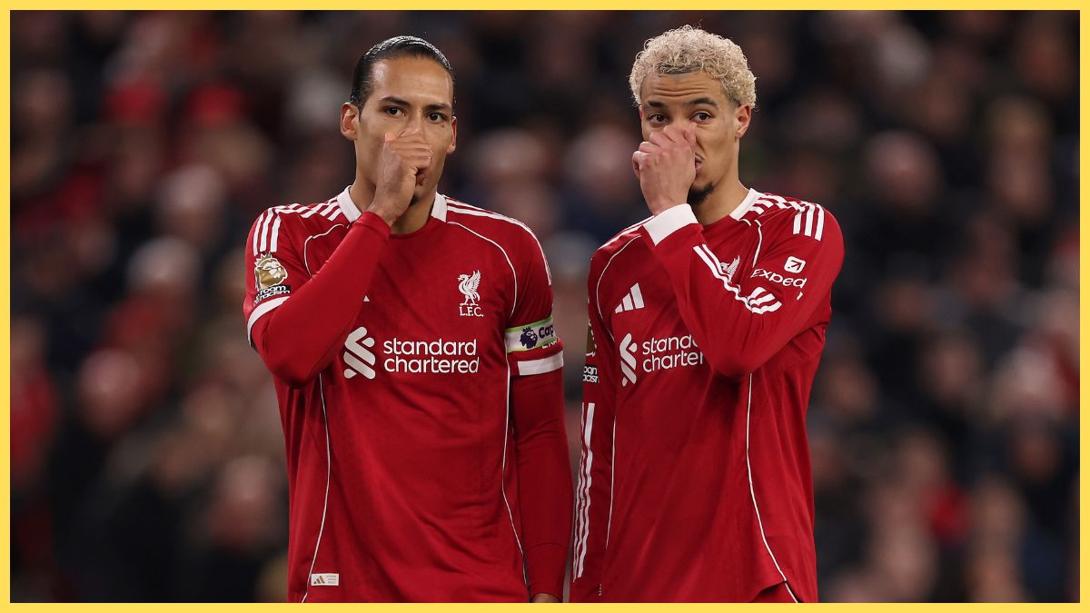 Virgil van Dijk and Hugo Ekitike of Liverpool talk during the Premier League match between Liverpool and Manchester City