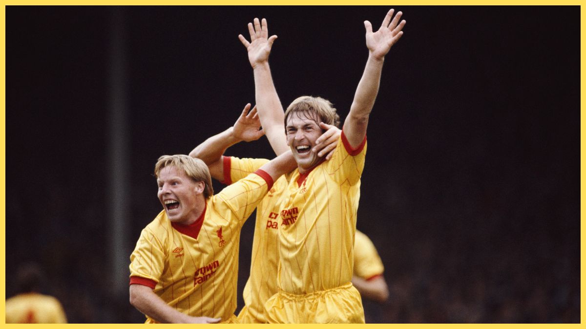 Liverpool player Sammy Lee (l) congratulates Kenny Dalglish after Dalglish had scored the opening goal in a First Divsion match against Arsenal at Highbury on September 10, 1983