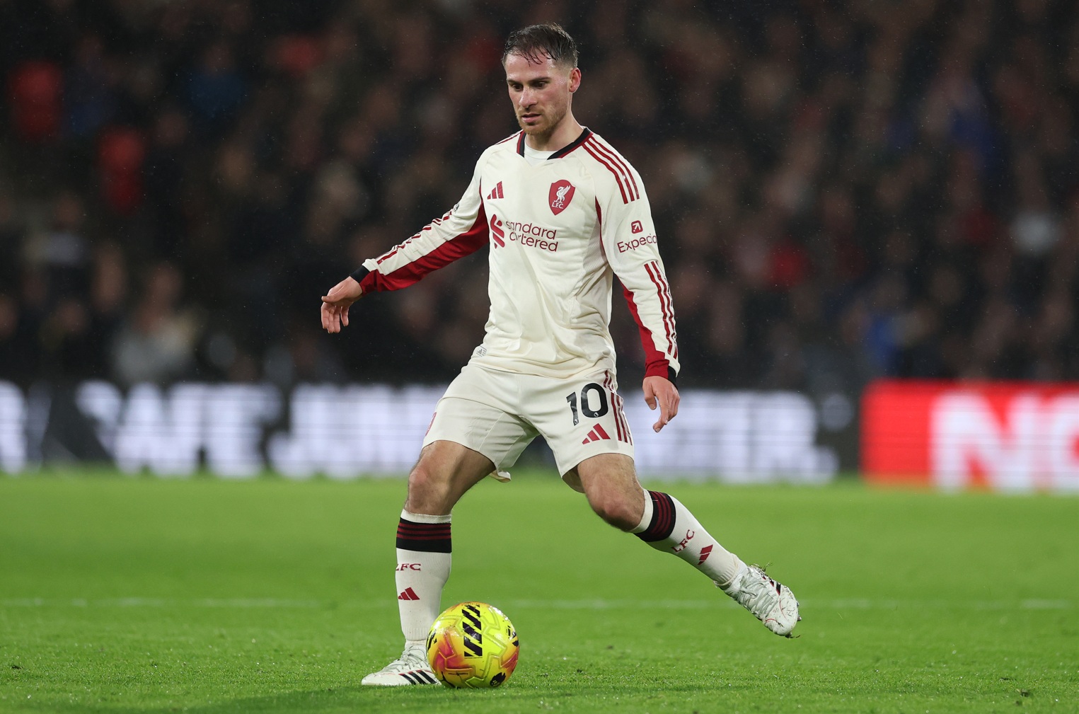 Alexis Mac Allister has been the subject of reported transfer interest from Manchester United