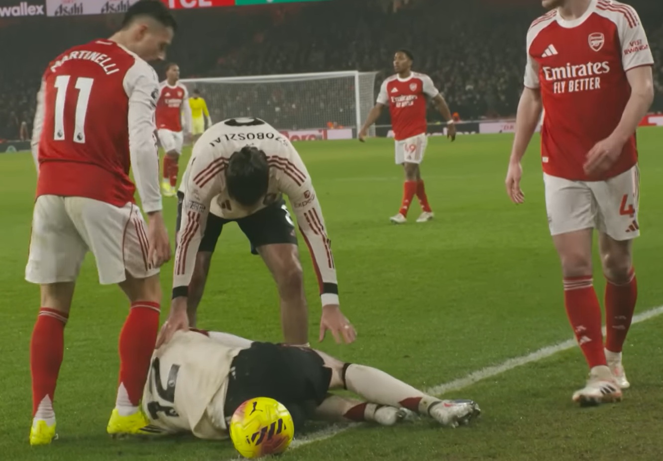 Hiện tại, chấn thương của Conor Bradley được cho là nghiêm trọng hơn nhiều so với dự đoán ban đầu.