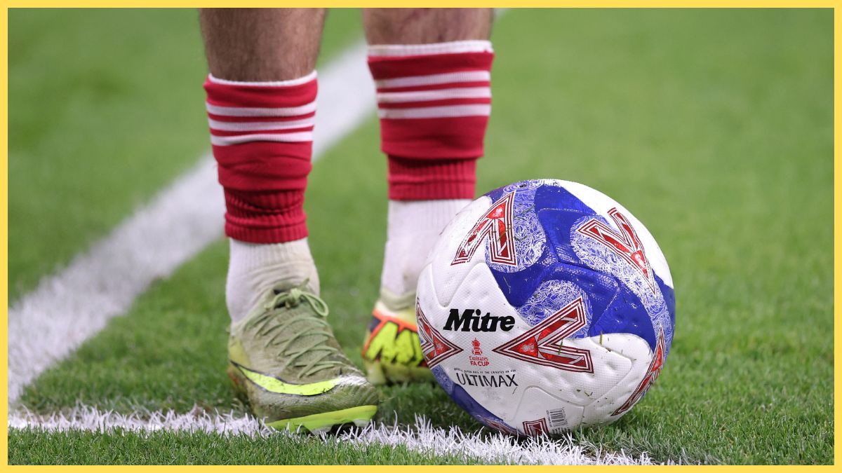 Dominik Szoboszlai of Liverpool waits to take a corner during the Emirates FA Cup Fifth Round match between Wolverhampton Wanderers and Liverpool