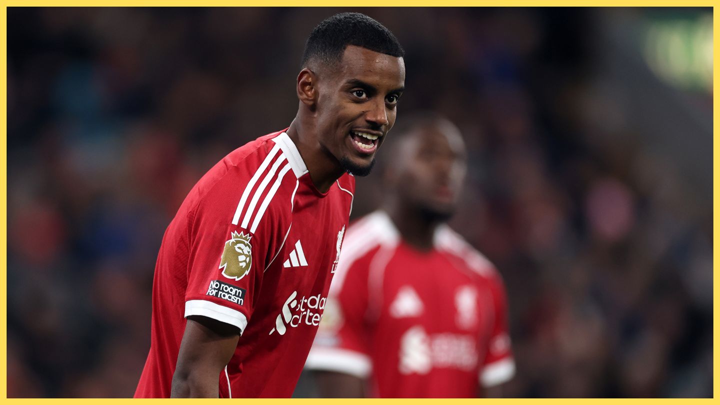 ‘He can play' – Arne Slot reveals Alexander Isak plan ahead of PSG clash