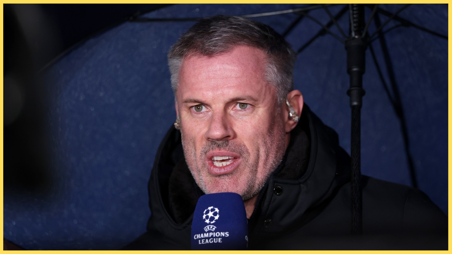 ‘Has to do a lot better’ – Jamie Carragher calls out Liverpool duo over fateful moment v Man Utd