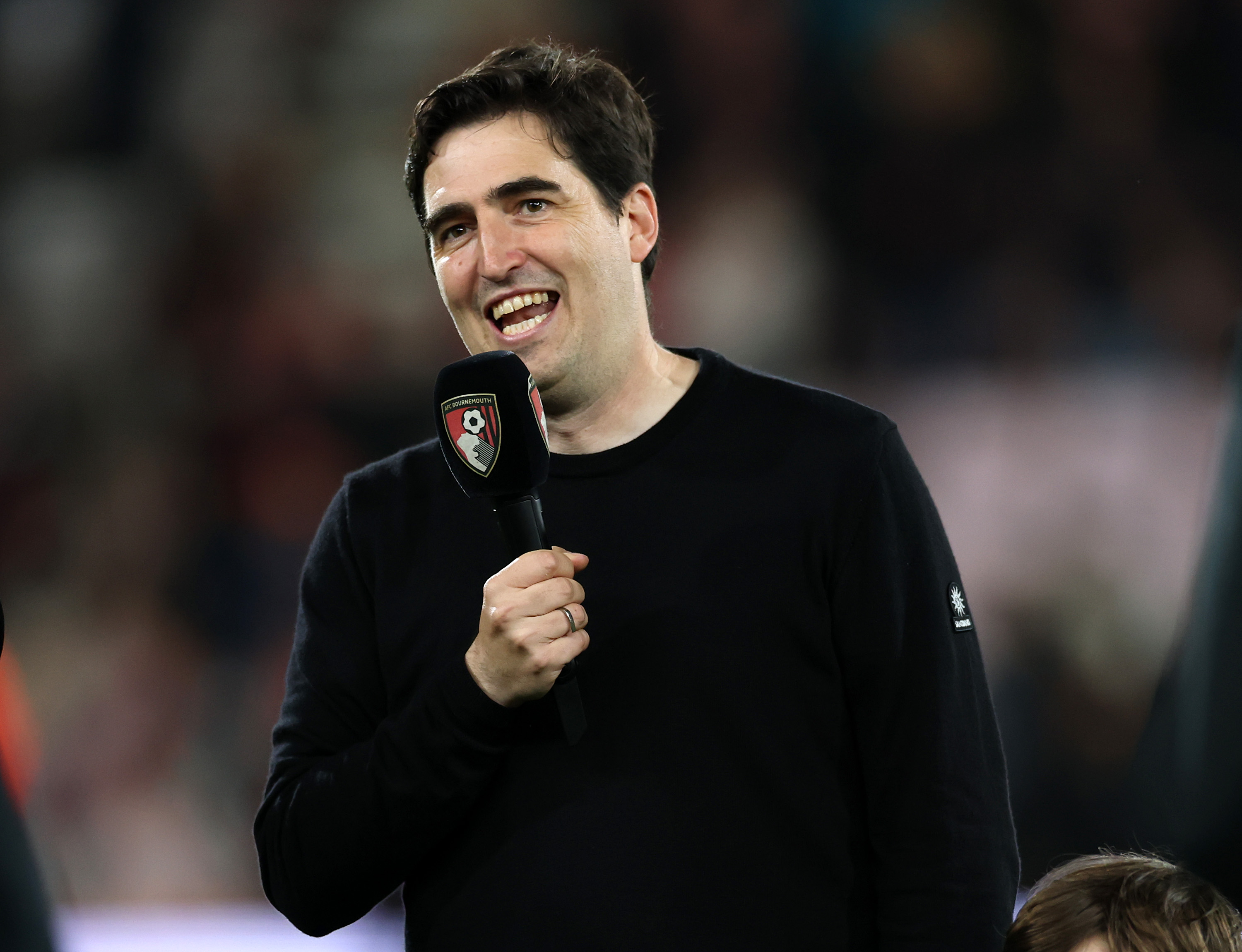 Andoni Iraola addresses Bournemouth fans after his final game at the Vitality Stadium