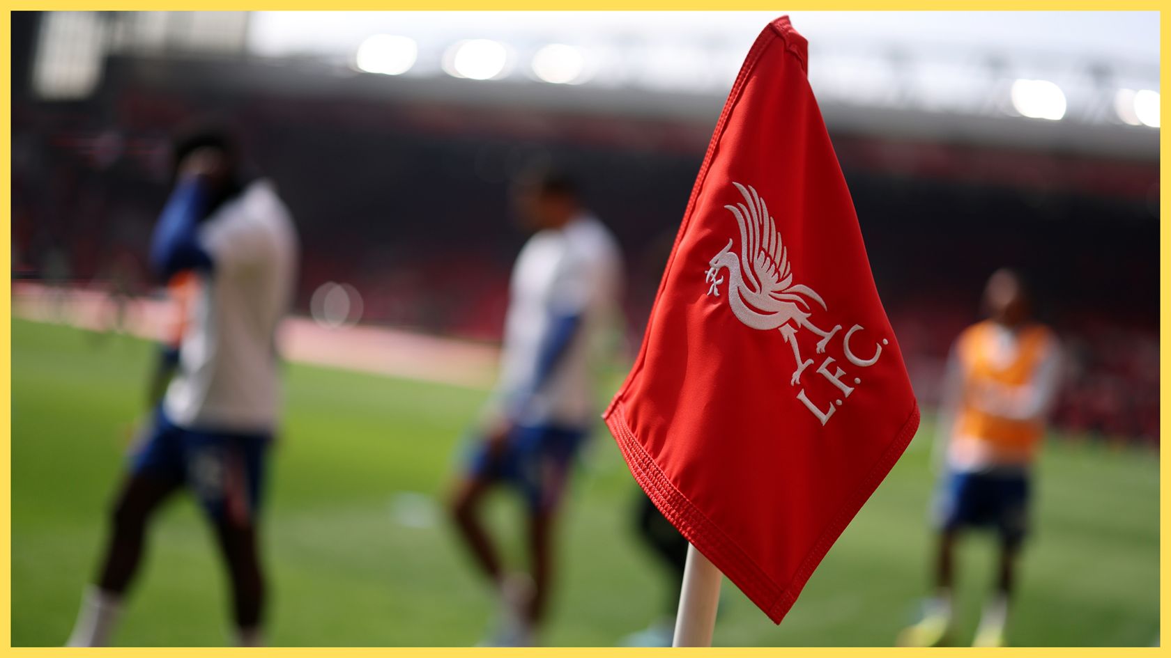 Liverpool target completes transfer u-turn & set to arrive in England tomorrow